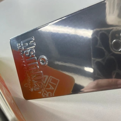 กระจกสีขาวโครมพาวเดอร์ โพลิเอสเตอร์แบบแข็ง ผิวเคลือบพริบค้อนของธาตุ epoxy สําหรับสแตนเลส