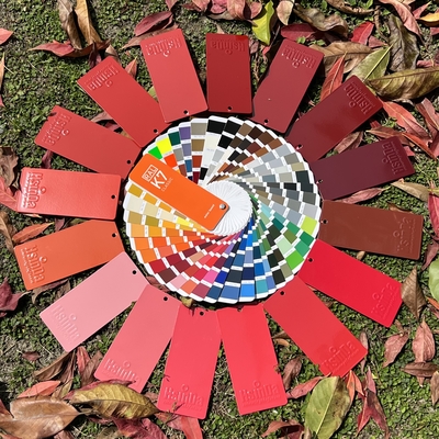 สีที่กําหนดเอง ผิวเคลือบผงพอลิเอสเตอร์เอโอกซี่ วัสดุแท้ Dupont การรักษาความร้อนที่ 180C สําหรับการใช้งานภายใน