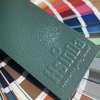 สีเขียวยาวนานมาก สีฮามเมอร์โทน พอลิเอสเตอร์เอโอกซี่ พาวเดอร์เคลือบ สเปรย์เพนท์ 8-10 ปี